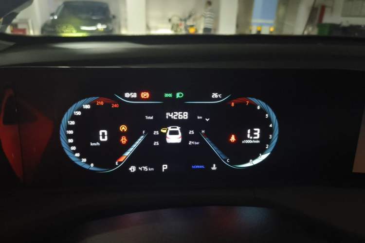 Used CHANGAN Eado 2024 PLUS Blue Whale NE 1.4T GDI DCT High-Energy Edition Odometer Close Up