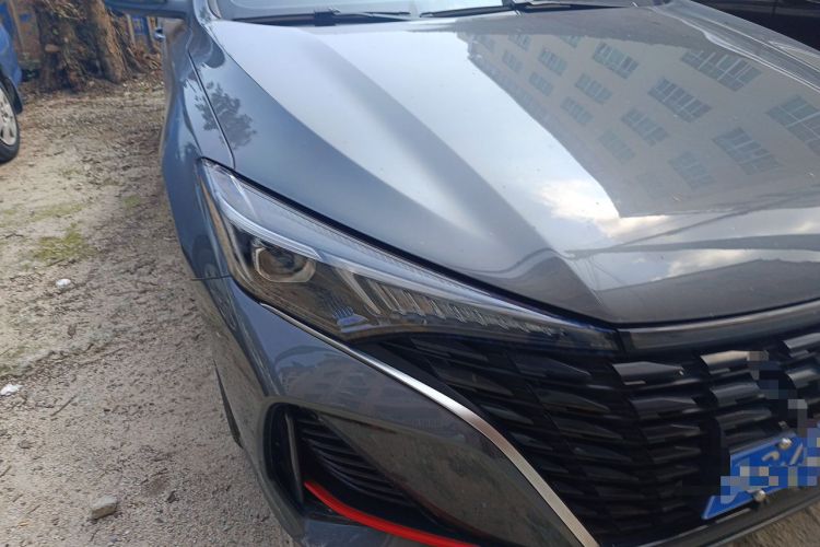 Used CHANGAN Eado 2024 PLUS Blue Whale NE 1.4T GDI DCT High-Energy Edition Right Front Headlight