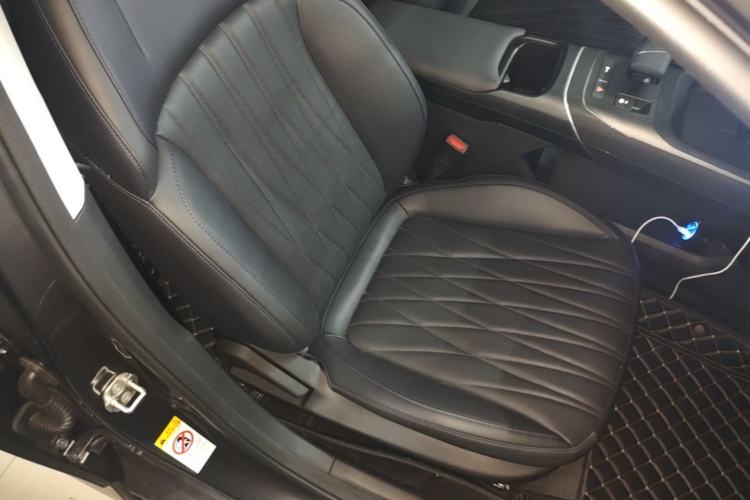 Used CHANGAN Eado 2024 1.5T GDI Automatic Flagship Edition Right Front Seat