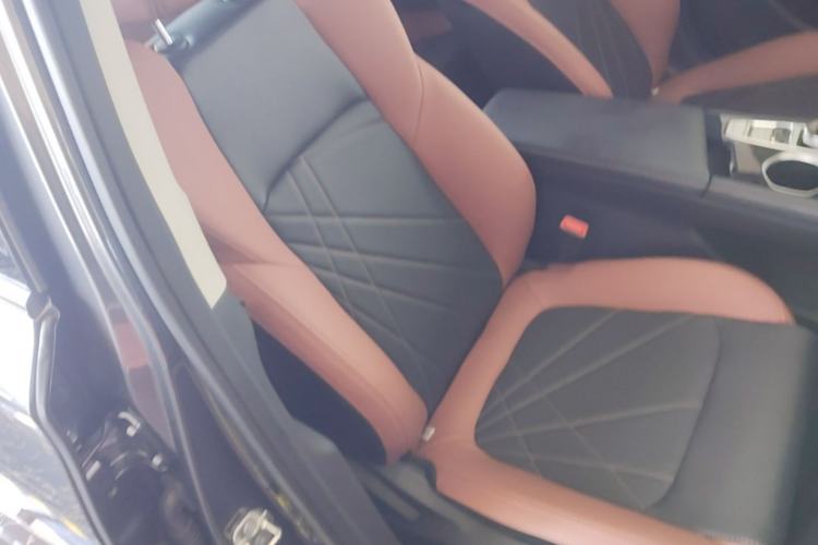 Used CHANGAN Eado 2024 PLUS Blue Whale NE 1.4T GDI DCT High-Energy Edition Right Front Seat