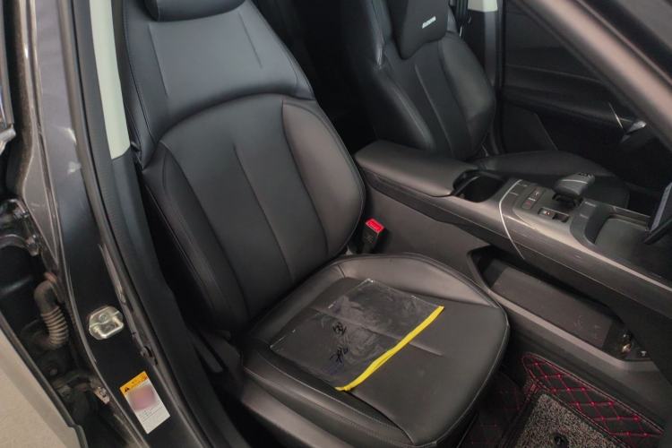 Used CHANGAN Eado 2024 1.5T GDI Automatic Prestige Edition Right Front Seat