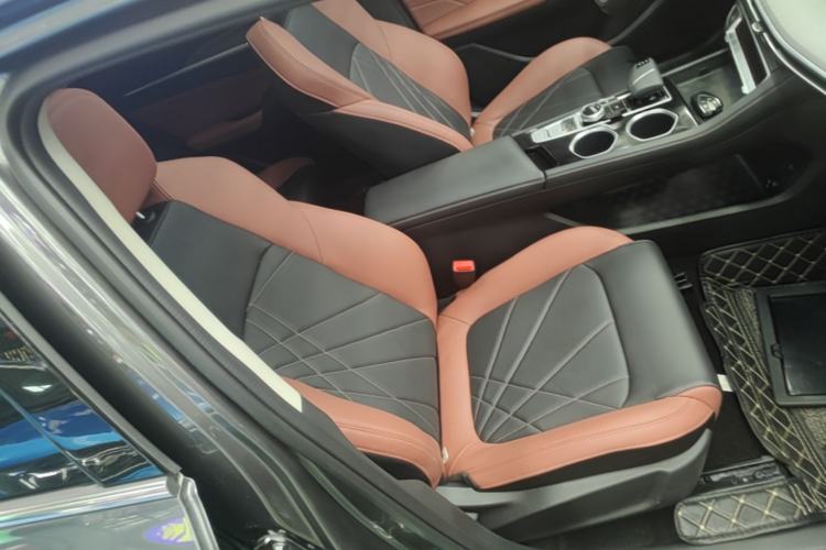 Used CHANGAN Eado 2024 PLUS Blue Whale NE 1.4T GDI DCT High-Energy Edition Right Front Seat
