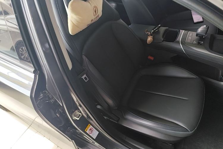 Used CHANGAN Eado 2024 1.5T GDI Automatic Prestige Edition Right Front Seat