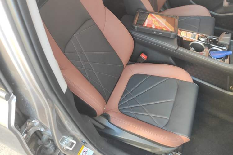 Used CHANGAN Eado 2024 PLUS Blue Whale NE 1.4T GDI DCT High-Energy Edition Right Front Seat