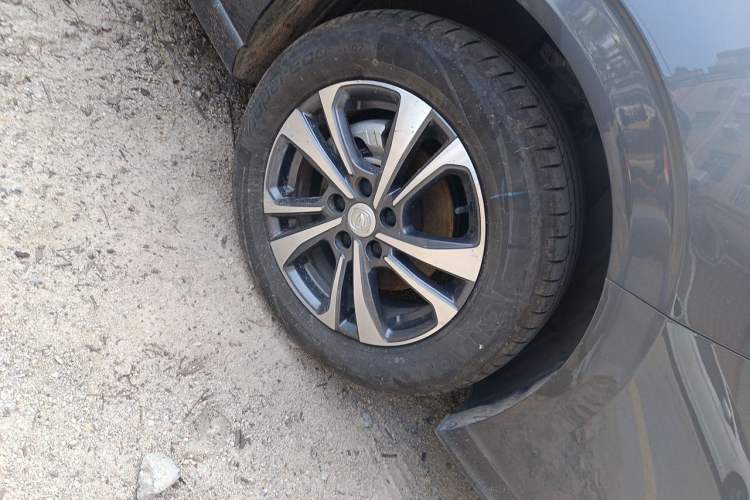 Used CHANGAN Eado 2024 PLUS Blue Whale NE 1.4T GDI DCT High-Energy Edition Right Front Wheel Hub