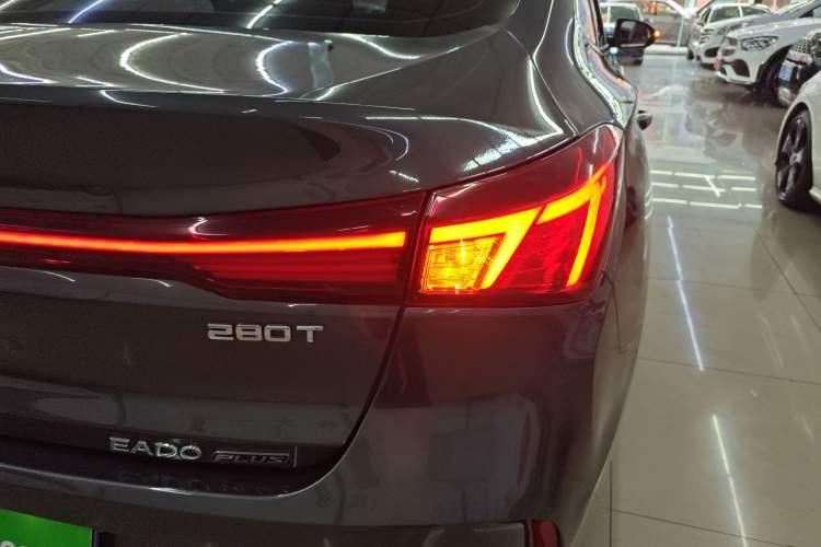 Used CHANGAN Eado 2024 PLUS Blue Whale NE 1.4T GDI DCT High-Energy Edition Right Rear Taillight