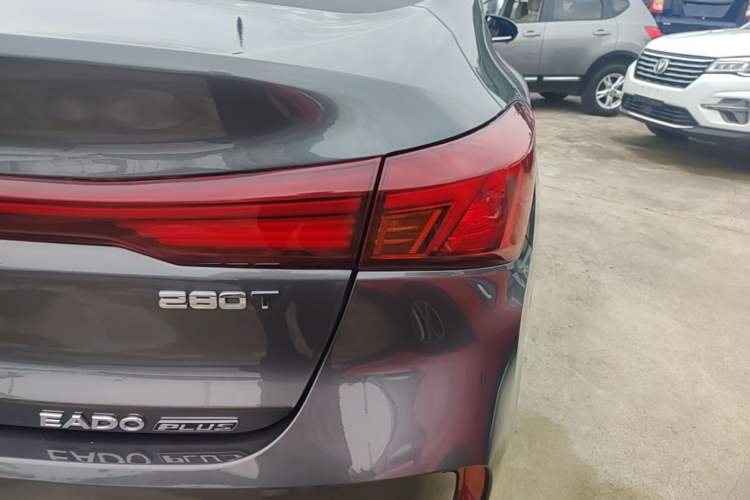 Used CHANGAN Eado 2024 PLUS Blue Whale NE 1.4T GDI DCT High-Energy Edition Right Rear Taillight