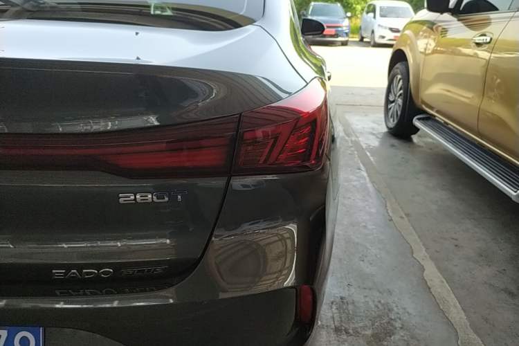 Used CHANGAN Eado 2024 PLUS Blue Whale NE 1.4T GDI DCT High-Energy Edition Right Rear Taillight