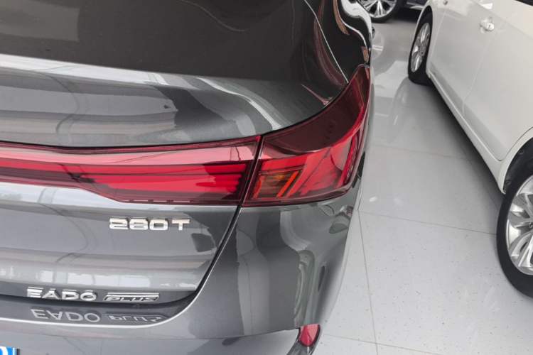 Used CHANGAN Eado 2024 PLUS Blue Whale NE 1.4T GDI DCT High-Energy Edition Right Rear Taillight