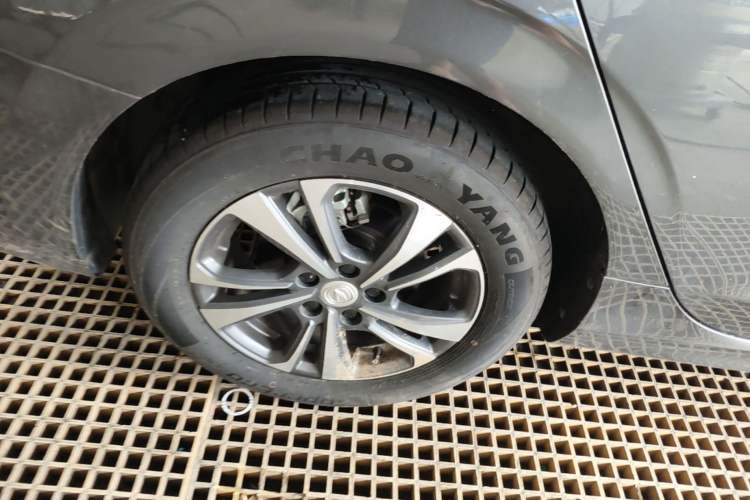 Used CHANGAN Eado 2024 PLUS Blue Whale NE 1.4T GDI DCT High-Energy Edition Right Rear Wheel Hub