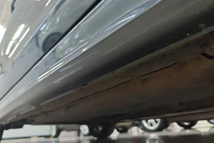 Used CHANGAN Eado 2024 PLUS Blue Whale NE 1.4T GDI DCT High-Energy Edition Right Side Sill