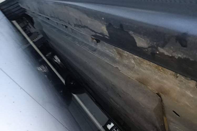 Used CHANGAN Eado 2024 1.5T GDI Automatic Prestige Edition Right Side Sill