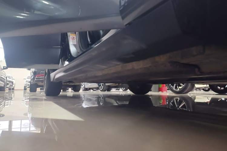 Used CHANGAN Eado 2024 1.5T GDI Automatic Enjoyment Edition Right Side Sill