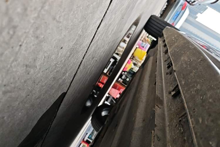 Used CHANGAN Eado 2024 1.5T GDI Automatic Prestige Edition Right Side Sill