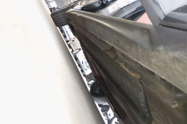 Used CHANGAN Eado 2024 1.5T GDI Automatic Flagship Edition Right Side Sill