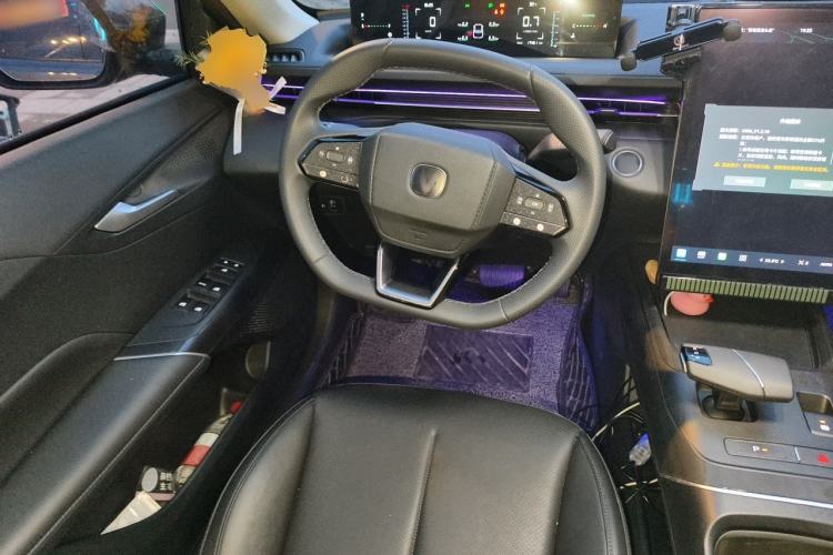 Used CHANGAN Eado 2024 1.5T GDI Automatic Prestige Edition Steering Wheel