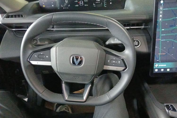 Used CHANGAN Eado 2024 1.5T GDI Automatic Prestige Edition Steering Wheel