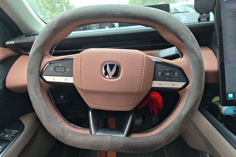 Used CHANGAN Eado 2024 1.5T GDI Automatic Flagship Edition Steering Wheel