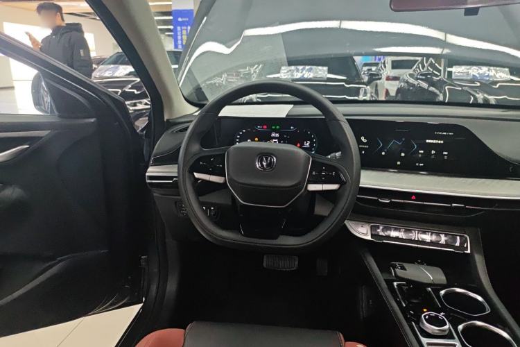 Used CHANGAN Eado 2024 PLUS Blue Whale NE 1.4T GDI DCT High-Energy Edition Steering Wheel