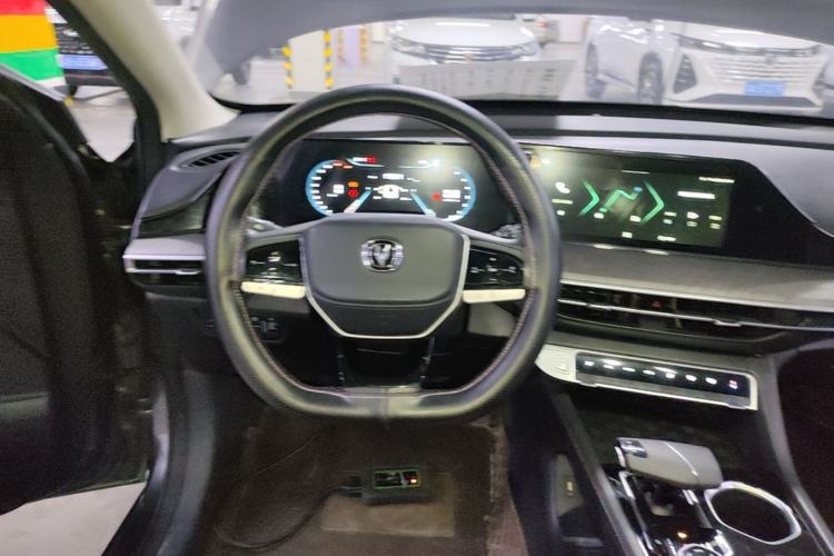 Used CHANGAN Eado 2024 PLUS Blue Whale NE 1.4T GDI DCT High-Energy Edition Steering Wheel