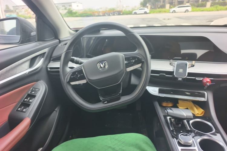 Used CHANGAN Eado 2024 PLUS Blue Whale NE 1.4T GDI DCT High-Energy Edition Steering Wheel
