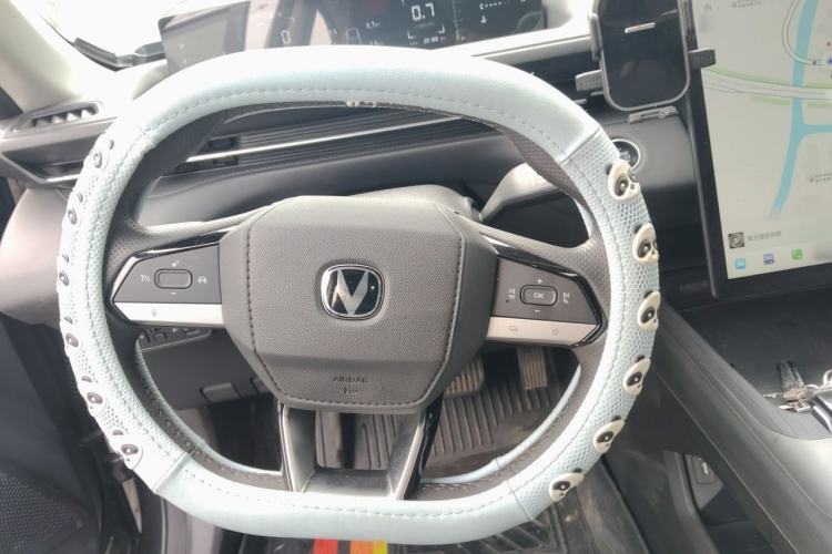 Used CHANGAN Eado 2024 1.5T GDI Automatic Prestige Edition Steering Wheel