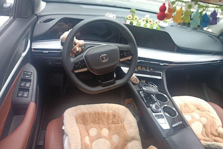 Used CHANGAN Eado 2024 PLUS Blue Whale NE 1.4T GDI DCT High-Energy Edition Steering Wheel