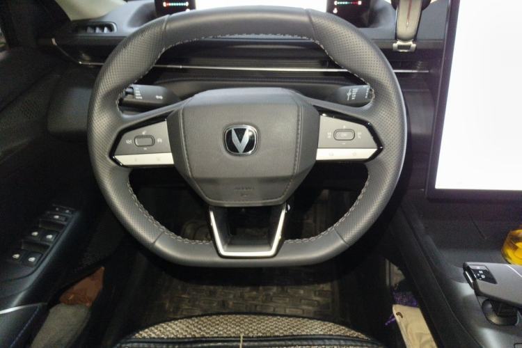 Used CHANGAN Eado 2024 1.5T GDI Automatic Flagship Edition Steering Wheel