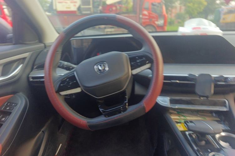 Used CHANGAN Eado 2024 PLUS Blue Whale NE 1.4T GDI DCT High-Energy Edition Steering Wheel