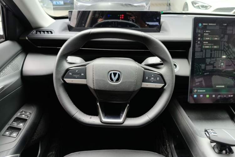 Used CHANGAN Eado 2024 1.5T GDI Automatic Prestige Edition Steering Wheel