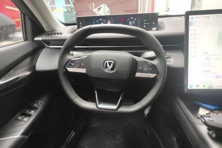Used CHANGAN Eado 2024 1.5T GDI Automatic Prestige Edition Steering Wheel