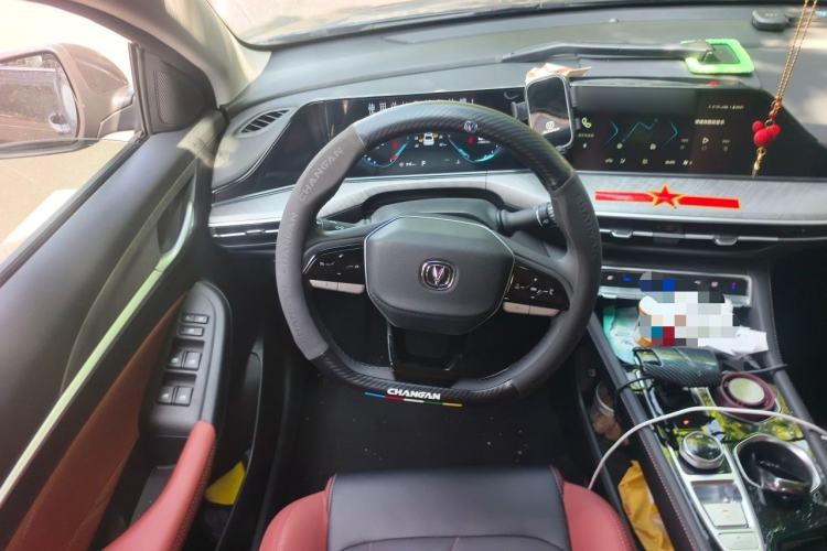Used CHANGAN Eado 2024 PLUS Blue Whale NE 1.4T GDI DCT High-Energy Edition Steering Wheel