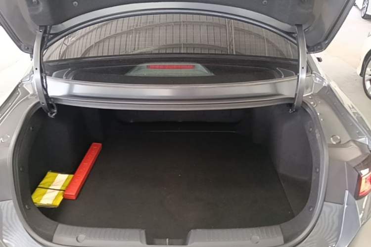 Used CHANGAN Eado 2024 1.5T GDI Automatic Prestige Edition Trunk