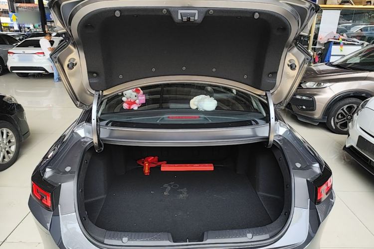 Used CHANGAN Eado 2024 1.5T GDI Automatic Prestige Edition Trunk