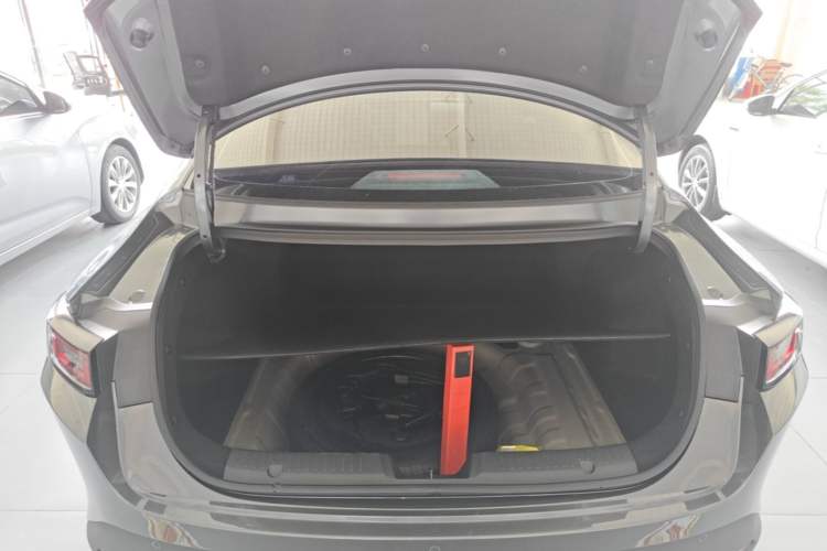Used CHANGAN Eado 2024 1.5T GDI Automatic Prestige Edition Trunk