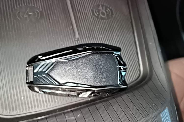 Used CHANGAN Eado 2024 1.5T GDI Automatic Flagship Edition Vehicle Key