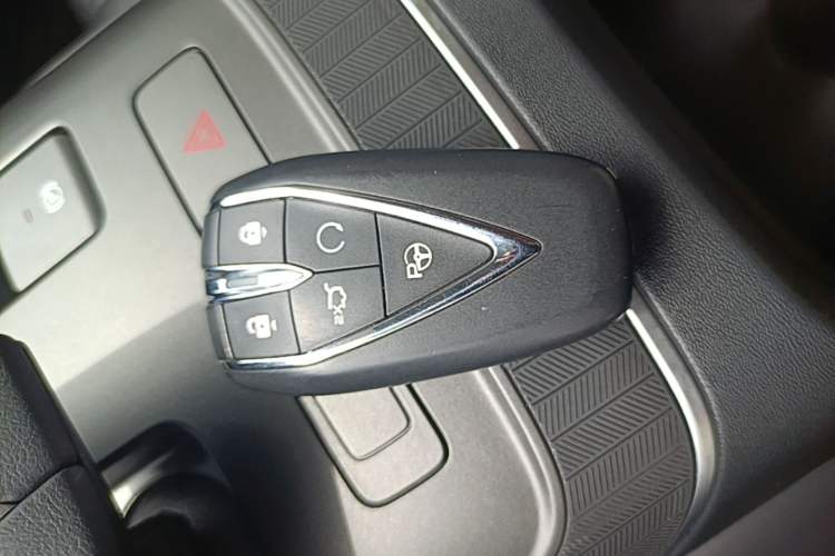 Used CHANGAN Eado 2024 1.5T GDI Automatic Flagship Edition Vehicle Key