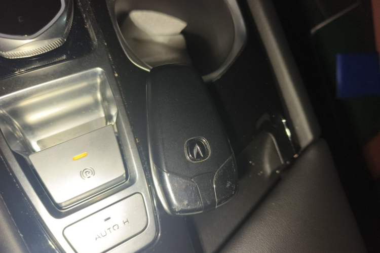 Used CHANGAN Eado 2024 PLUS Blue Whale NE 1.4T GDI DCT High-Energy Edition Vehicle Key