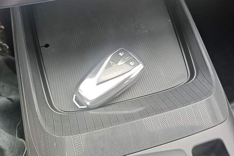 Used CHANGAN Eado 2024 1.5T GDI Automatic Prestige Edition Vehicle Key
