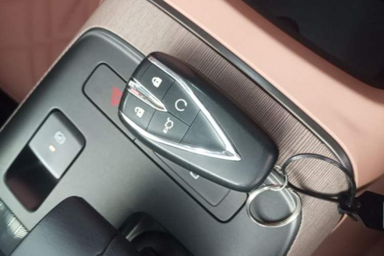 Used CHANGAN Eado 2024 1.5T GDI Automatic Flagship Edition Vehicle Key