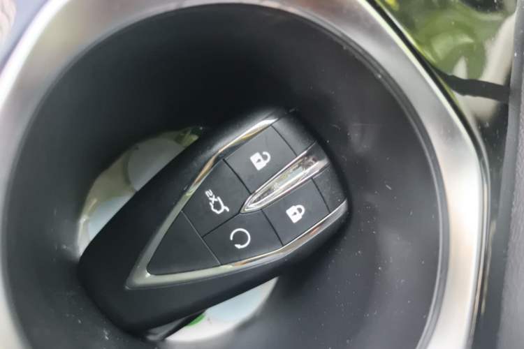 Used CHANGAN Eado 2024 PLUS Blue Whale NE 1.4T GDI DCT High-Energy Edition Vehicle Key
