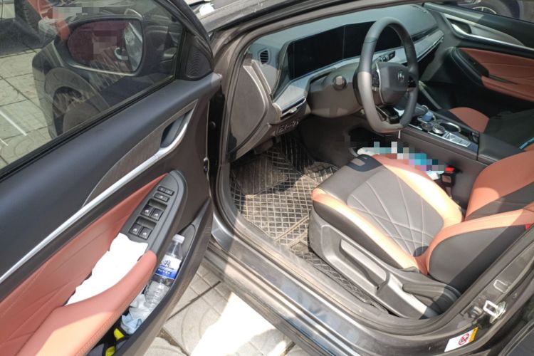 Used CHANGAN Eado 2024 PLUS Blue Whale NE 1.4T GDI DCT High-Energy Edition Driver Seat