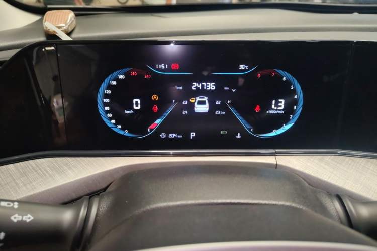 Used CHANGAN Eado 2024 PLUS Blue Whale NE 1.4T GDI DCT High-Energy Edition Instrument Cluster