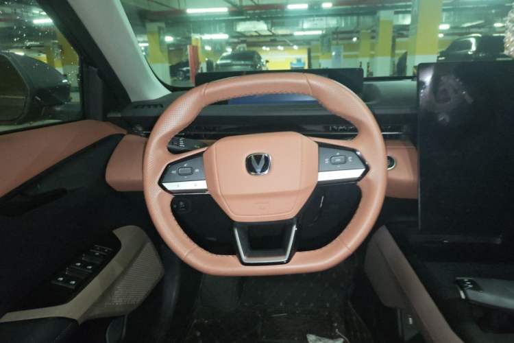Used CHANGAN Eado 2024 1.5T GDI Automatic Flagship Edition Steering Wheel