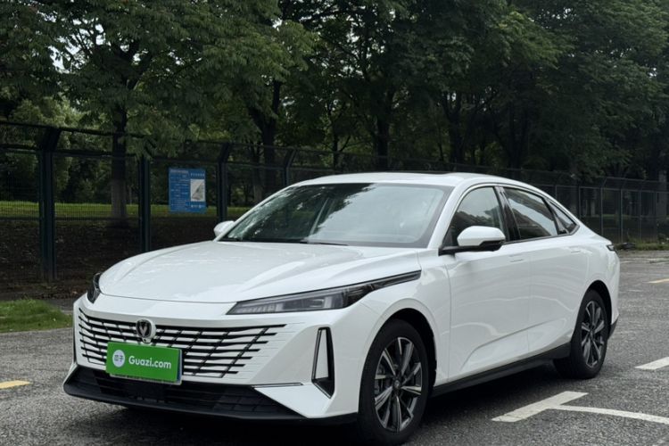 Used CHANGAN Eado 2024 1.5T GDI Automatic Prestige Edition Guazi used car, China used car export, Used car for sale, Used cars, Cheapest cars for sale