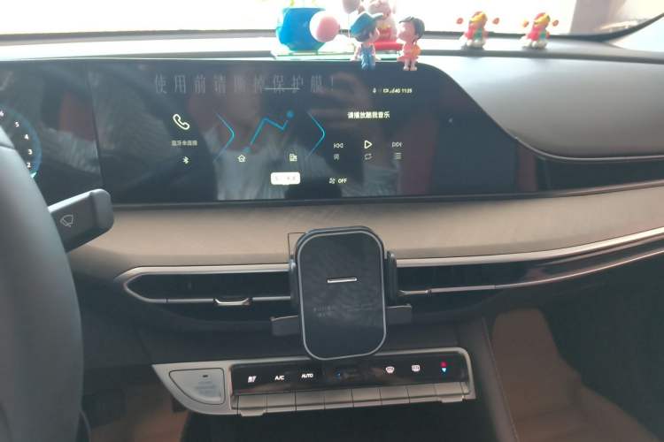 Used CHANGAN Eado 2024 PLUS Blue Whale NE 1.4T GDI DCT High-Energy Edition Audio And AC Panel