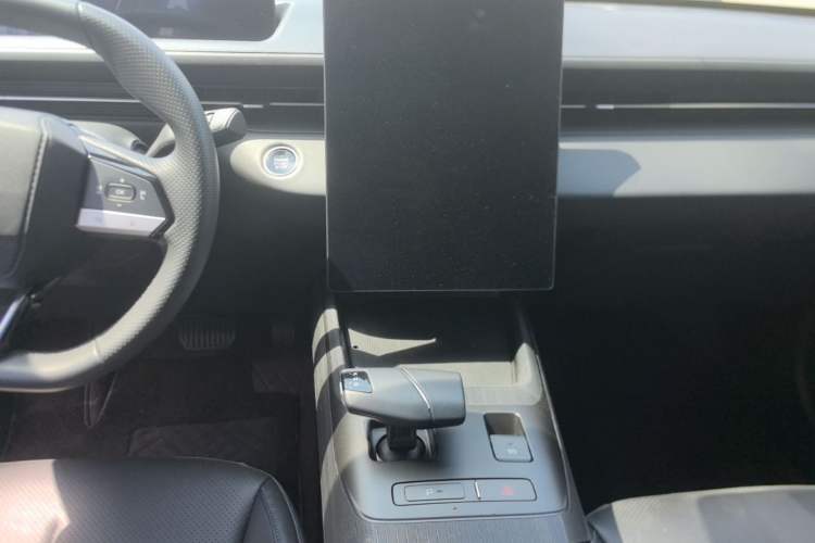 Used CHANGAN Eado 2024 1.5T GDI Automatic Enjoyment Edition Audio And AC Panel