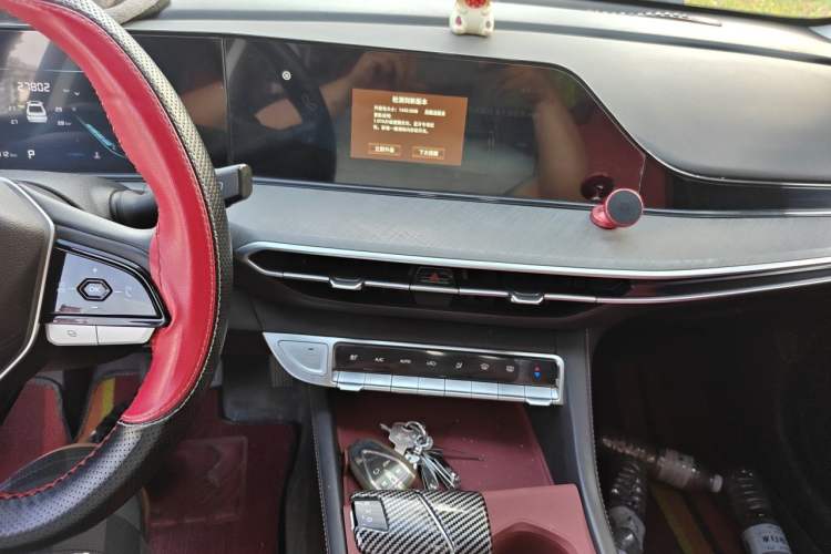 Used CHANGAN Eado 2024 PLUS Blue Whale NE 1.4T GDI DCT High-Energy Edition Audio And AC Panel