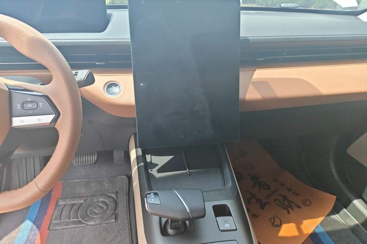 Used CHANGAN Eado 2024 1.5T GDI Automatic Flagship Edition Audio And AC Panel