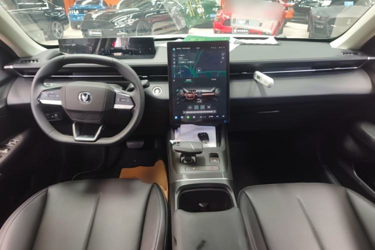 Used CHANGAN Eado 2024 1.5T GDI Automatic Enjoyment Edition Center Console